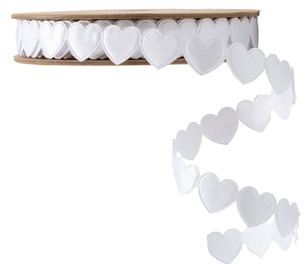 6200-029-16E | 3/4" | Ultra Sonic Trim | Side By Side Hearts | White | 10yd