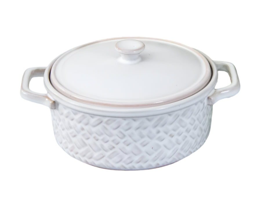 8PT1645 Basket Weave Stoneware Baker w/Lid - A&B Wholesale Market Inc