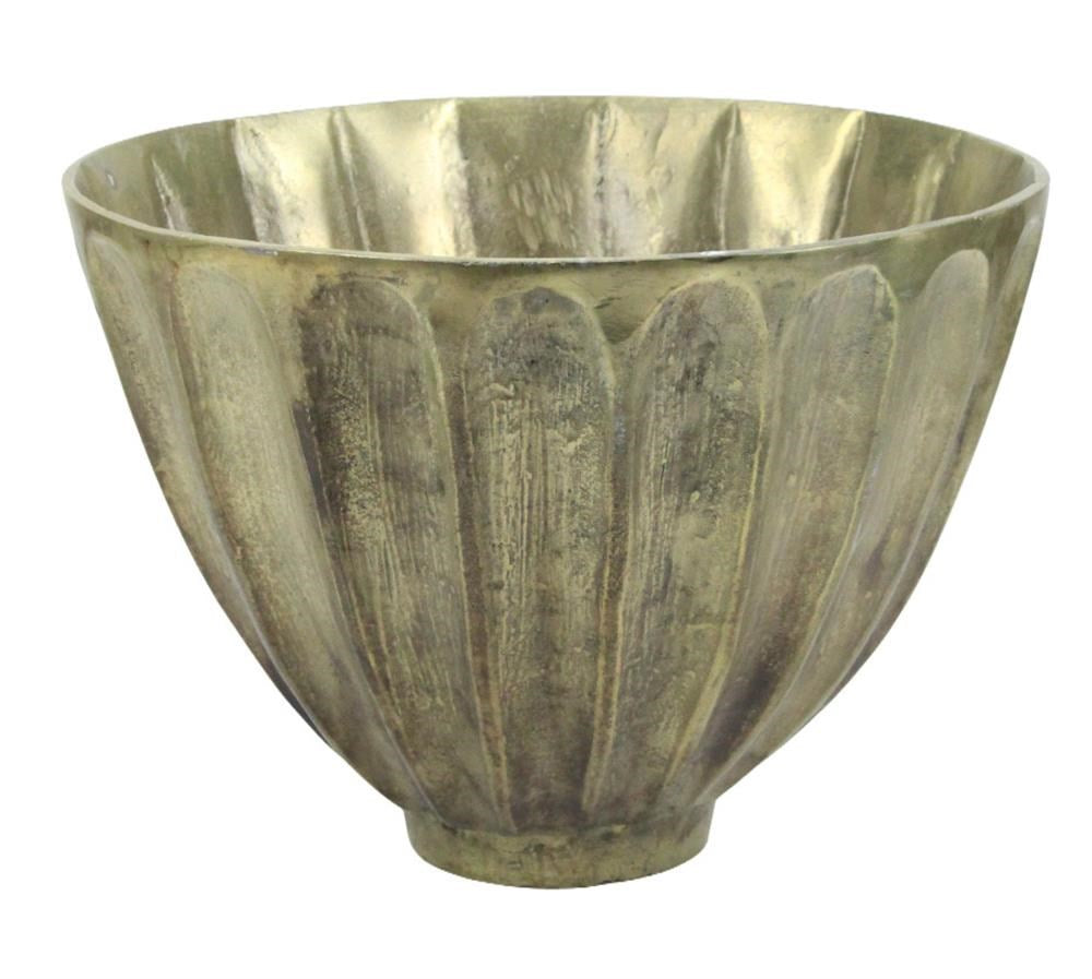 KE2200 | 15.75"Dia x 11.5"H | Metal Bowl