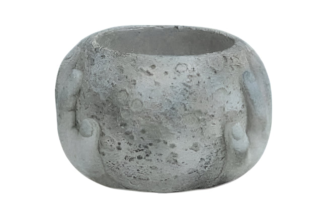 54020 | 6"H | CEMENT POT W/HANDS