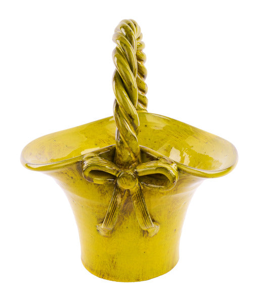 CB901130 | 13.75"L x 13.5"W | HAND THROWN BASKET