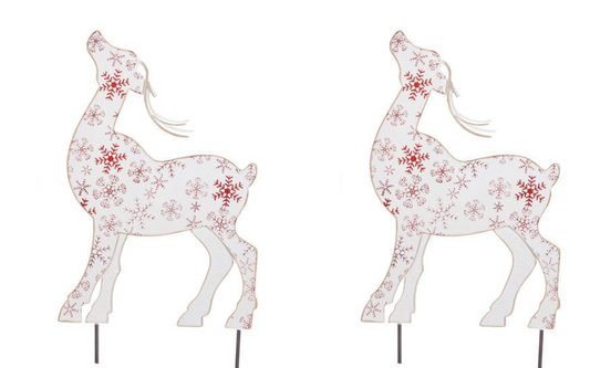 X24573  SMALL METAL WHITE SNOWFLAKE DEER STAKE SET OF 2