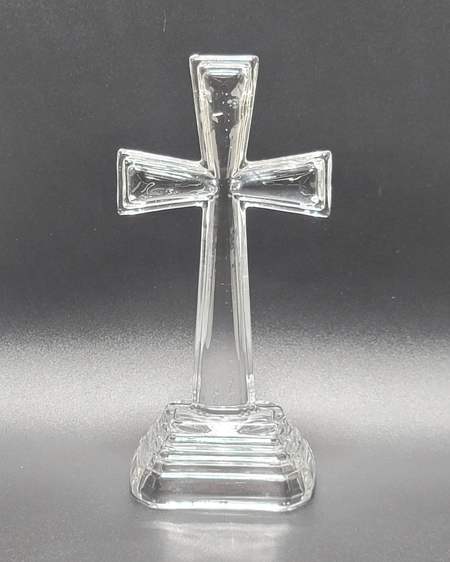 G3360 Clear Glass Cross