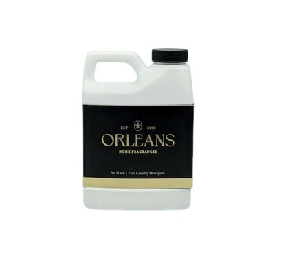 01796 | Luxury Laundry Detergent | SANDALWOOD & LEATHER | 16 OZ.